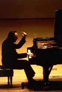 &copy; Koichi Miura, Japan